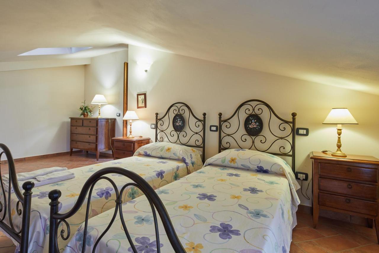 Relais La Cerreta Villa Castiglione del Lago Exterior photo